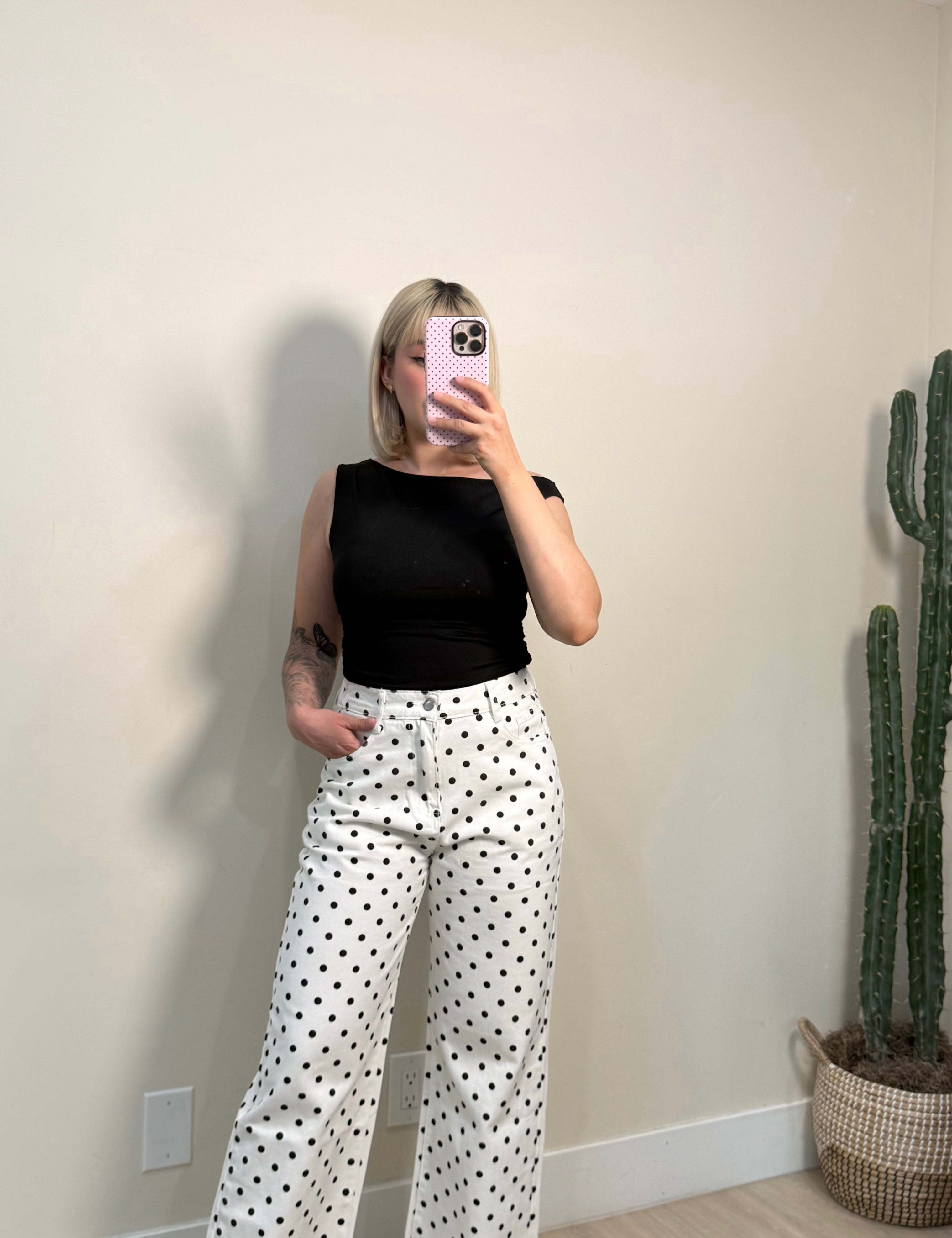 Facetune_26-04-2026-18-14-17_ff810fa9-c838-43ae-8b82-491bbd597f4f.jpg